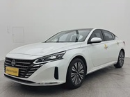 Nissan Teana 2023