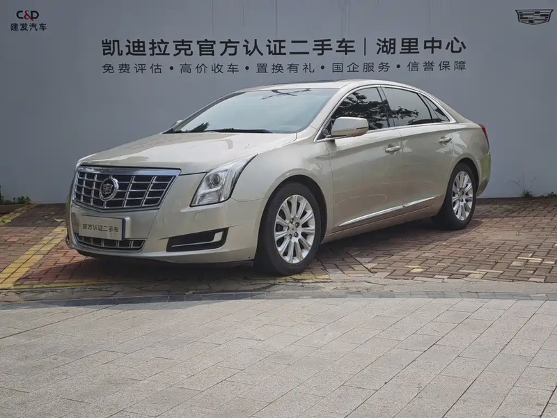 Cadillac XTS