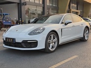 Porsche Panamera 2022