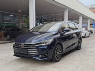 BYD MAX 2018