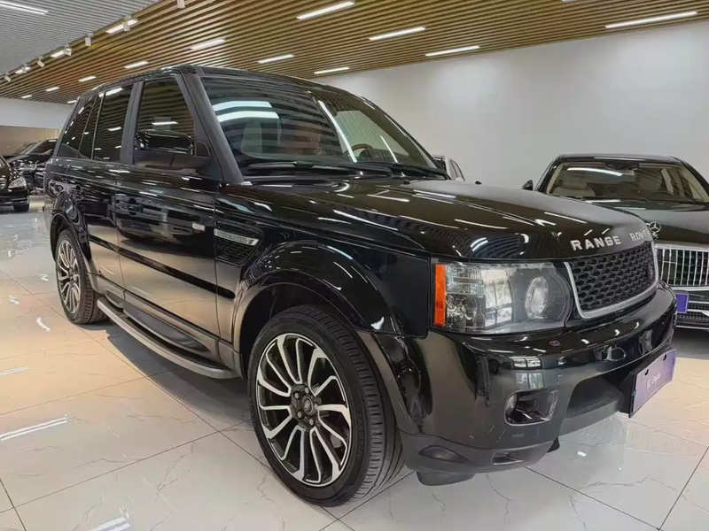 Land Rover Sport