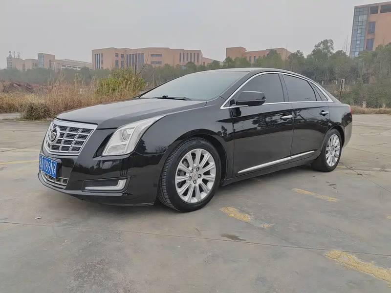 Cadillac XTS