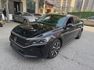 Volkswagen Passat 2022