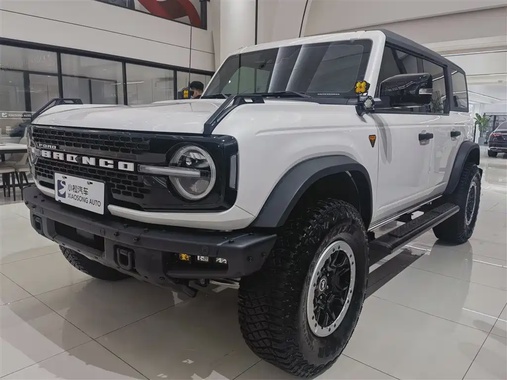 Ford Bronco 2024