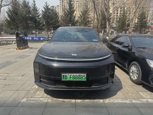Li Auto L6 2024