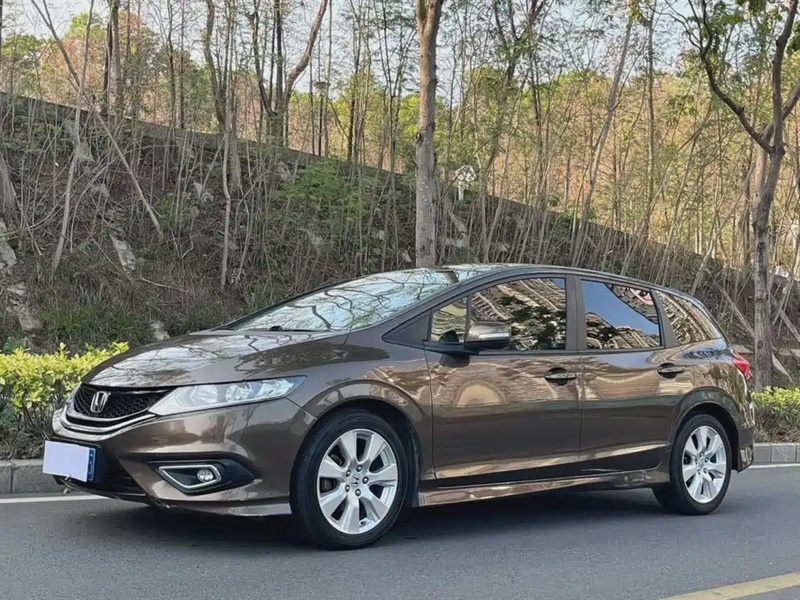 Honda Jade