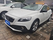 Volvo V40 2015