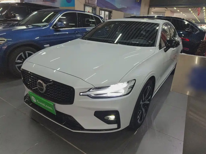 Volvo S60