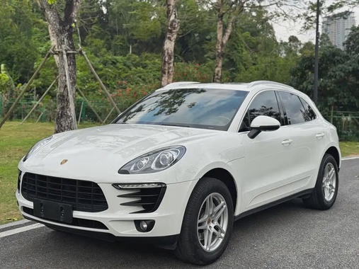Porsche Macan 2015