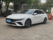 Hyundai Elantra 2024