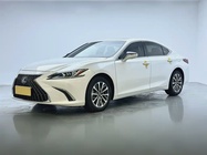 Lexus ES 2023