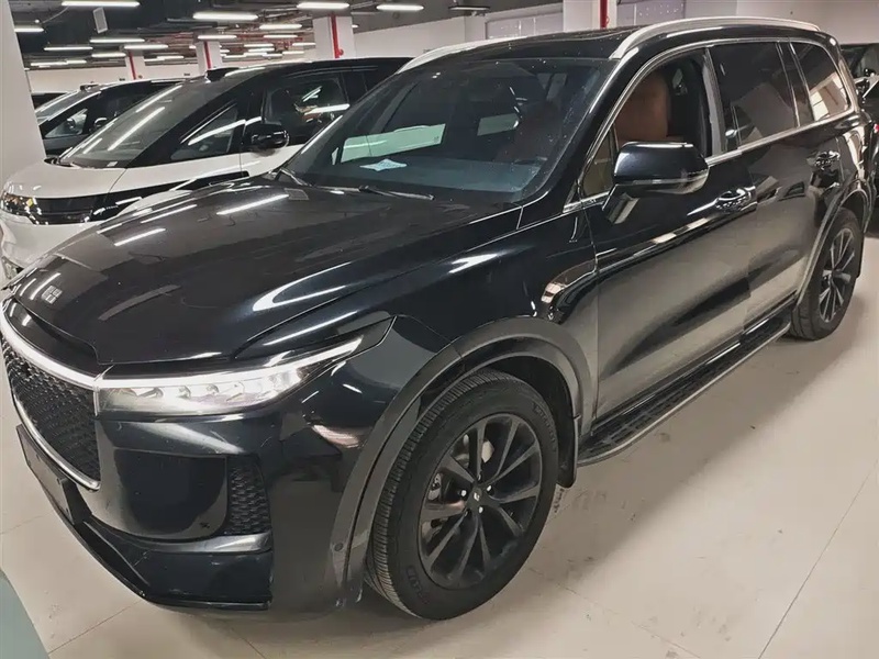 Li Auto ONE