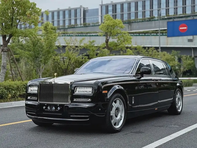 Rolls-Royce Phantom