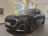 Audi Q8 2024