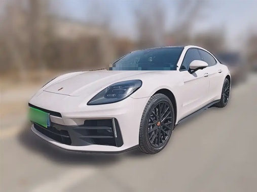 Porsche Panamera 2025