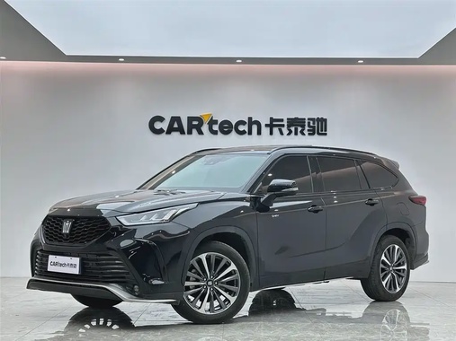 Toyota Crown Kluger 2024