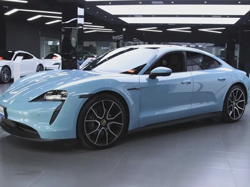 Porsche Taycan 2023