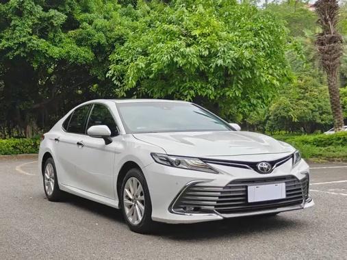Toyota Camry 2022