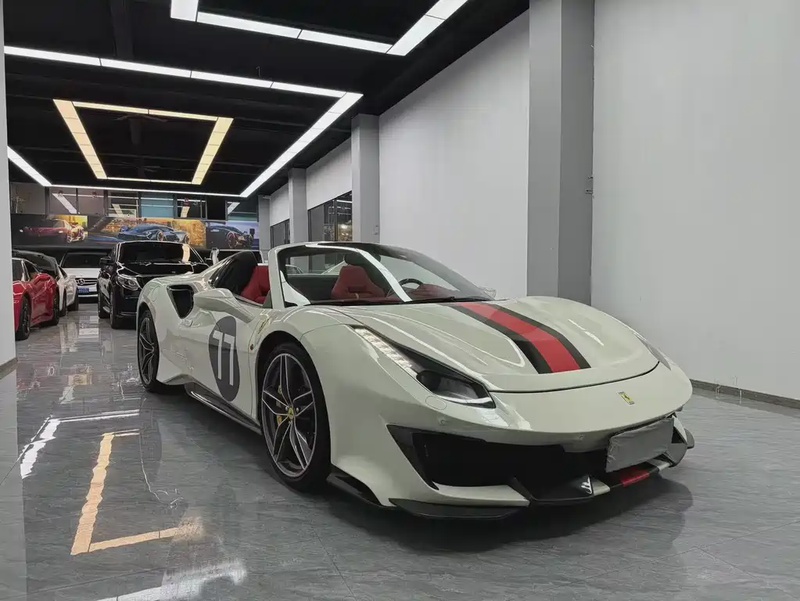 Ferrari 488