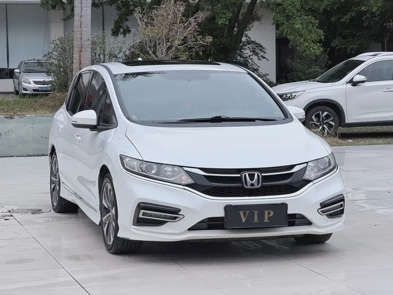 Honda Jade