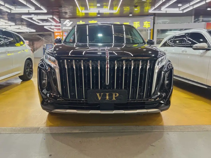Hongqi HS7