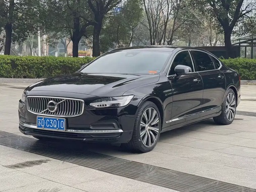 Volvo S90 2023