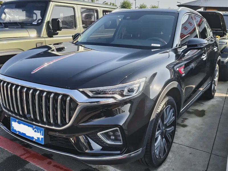 Hongqi HS5