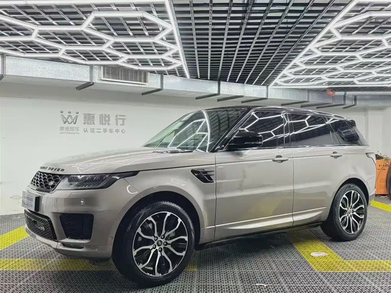 Land Rover Sport