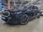 BMW 5 Series 2025