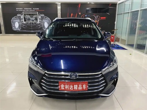 BYD MAX 2021