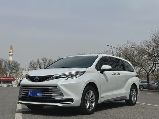 Toyota Sienna 2022