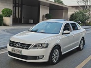 Volkswagen Lavida 2015