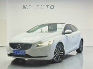 Volvo V40 2016