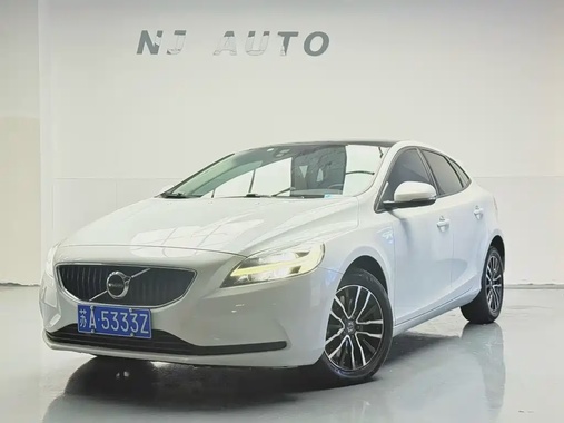 Volvo V40 2016