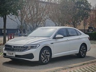 Volkswagen Sagitar 2022