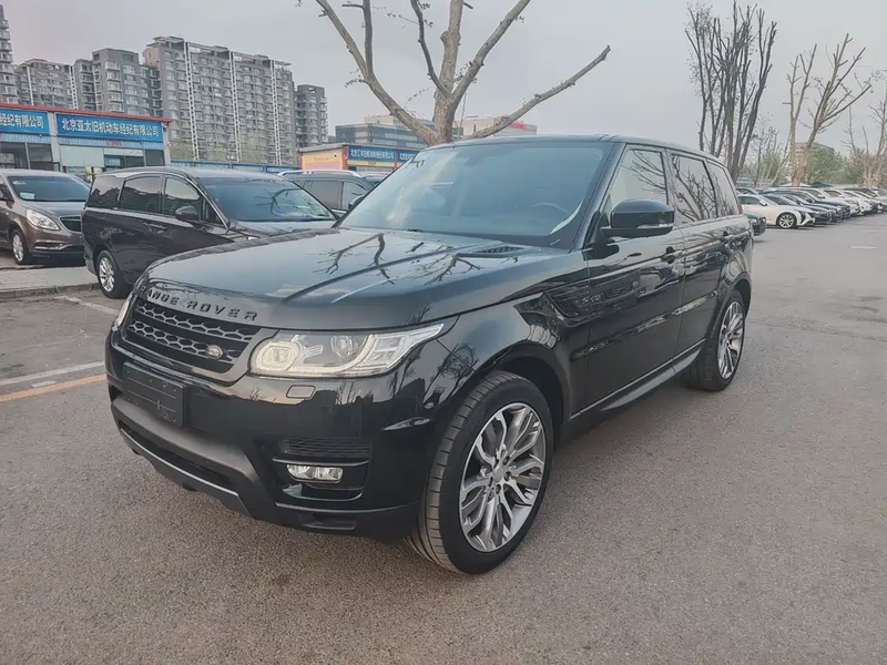 Land Rover Sport