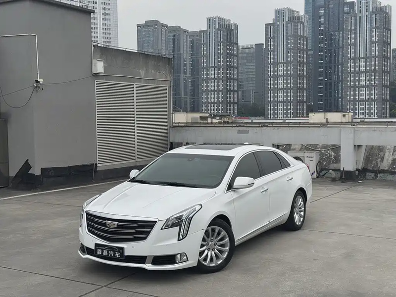 Cadillac XTS