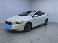 Volvo V40 2017