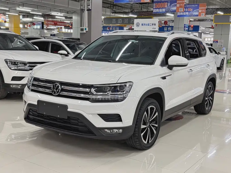 Volkswagen Tharu