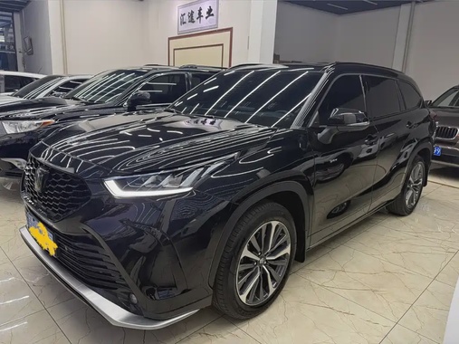 Toyota Crown Kluger 2025