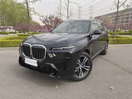 BMW X7 2025