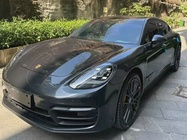 Porsche Panamera 2021