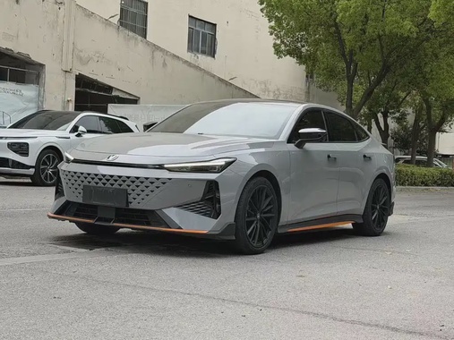 Changan UNI-V 2024