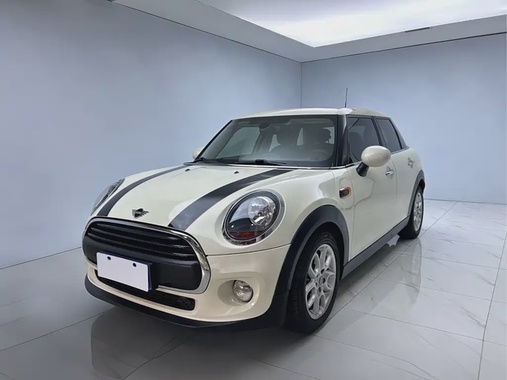 MINI Other 2018
