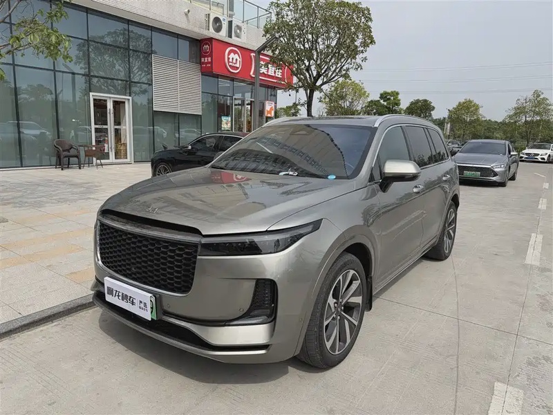Li Auto ONE