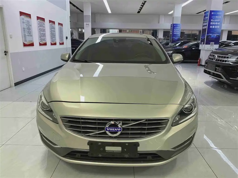 Volvo S60