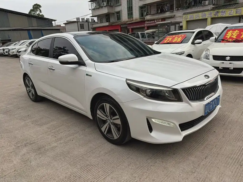 Kia K4