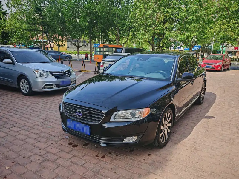 Volvo S80L
