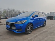 BYD MAX 2018