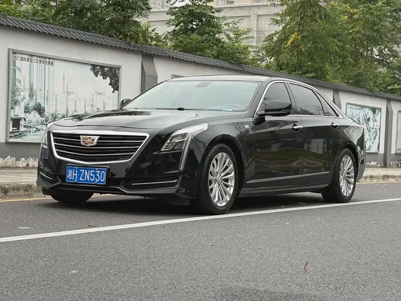 Cadillac CT6